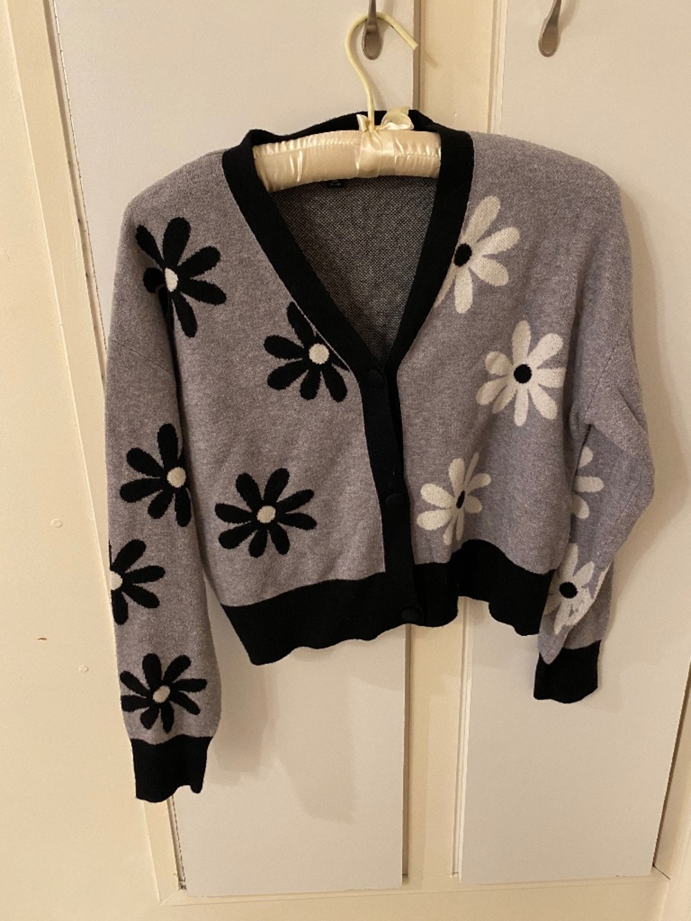 Floral cardigan from Laundry by Shelli Segal
